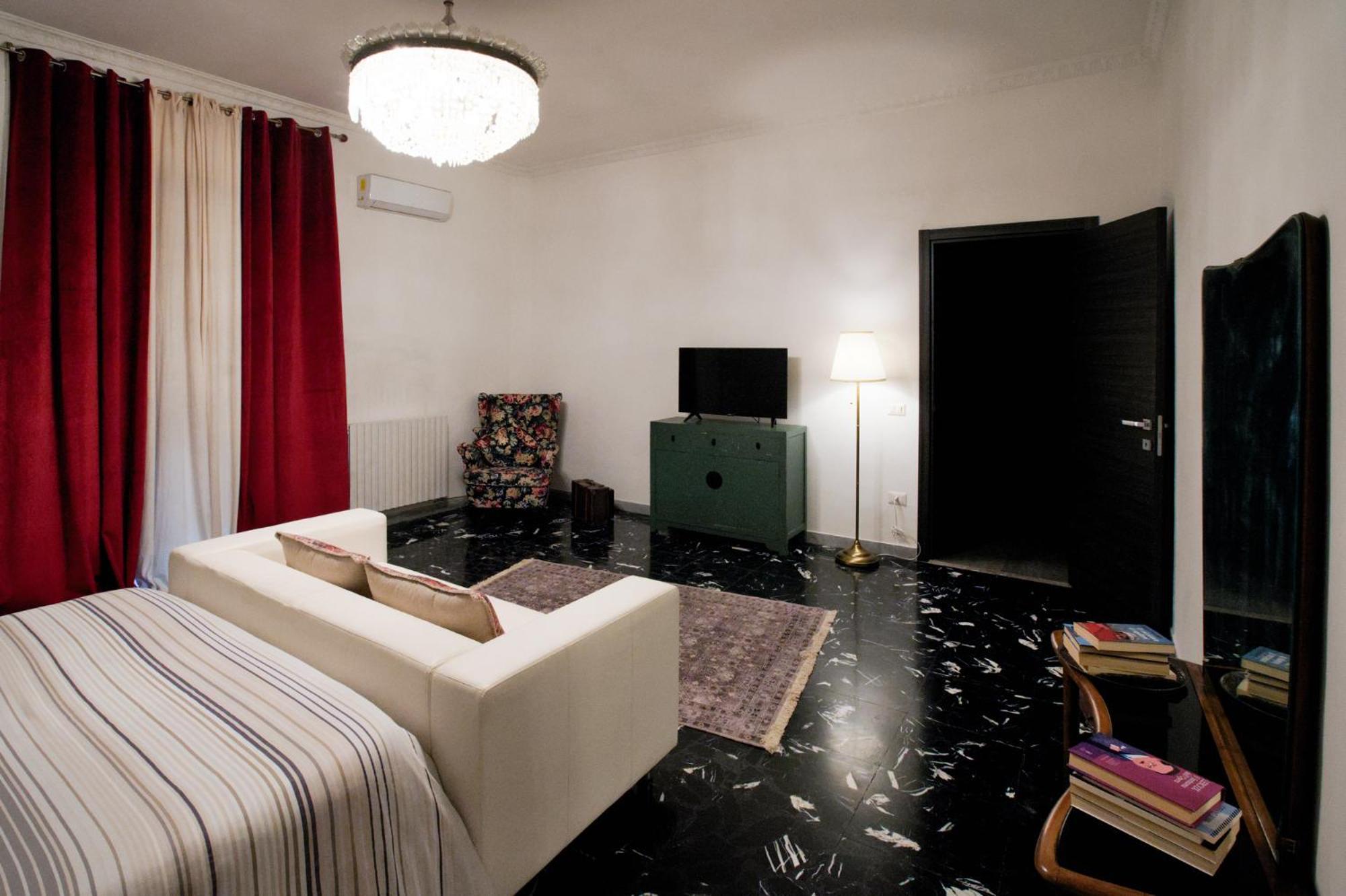 Ross House Apartment โนเชรา อินเฟอริโอเร ภายนอก รูปภาพ